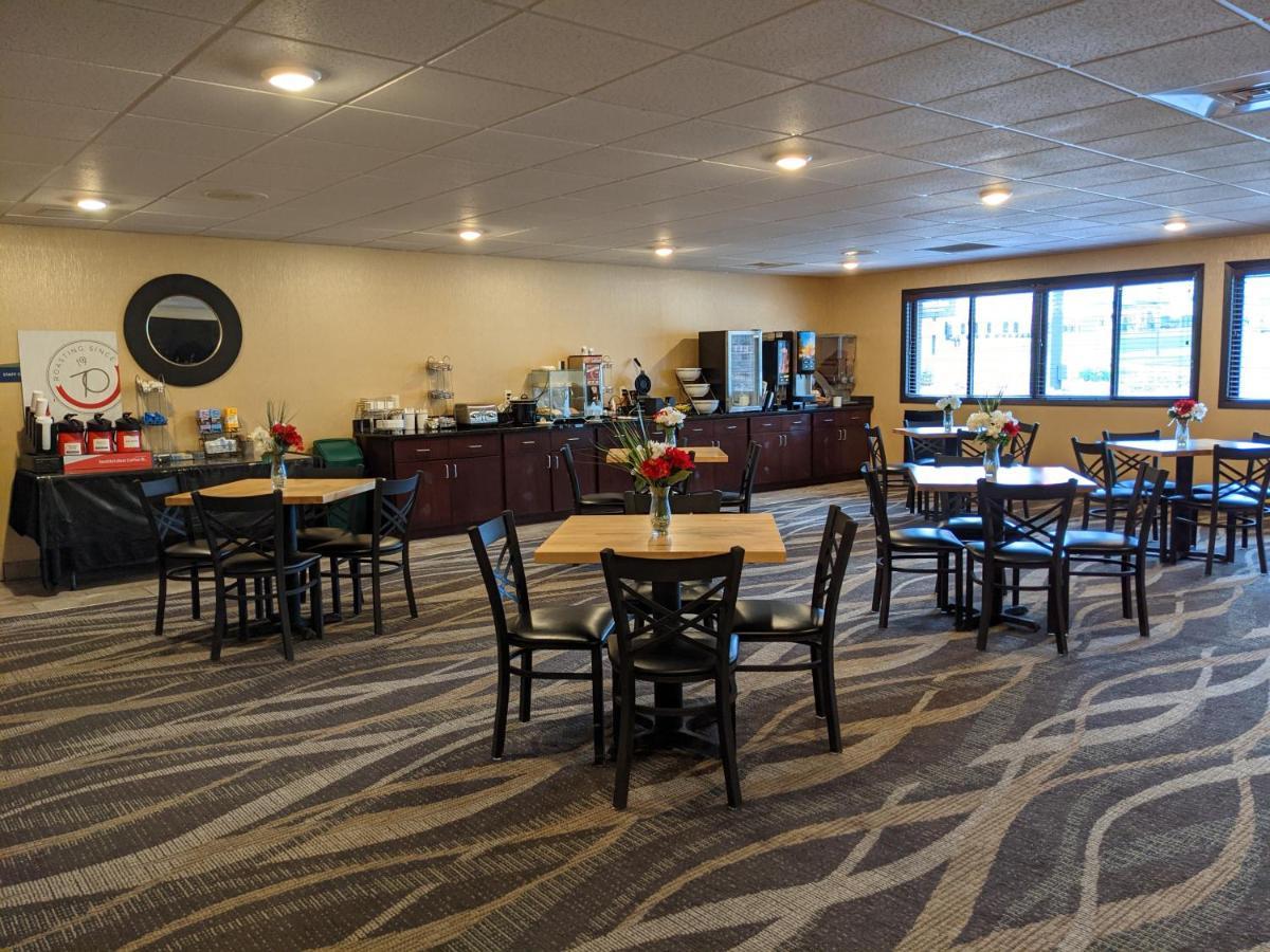Cobblestone Inn & Suites - Merrill Dış mekan fotoğraf