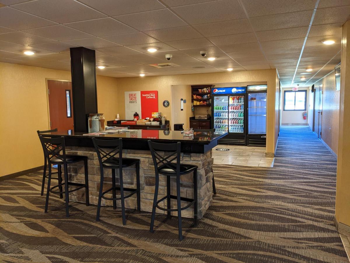 Cobblestone Inn & Suites - Merrill Dış mekan fotoğraf