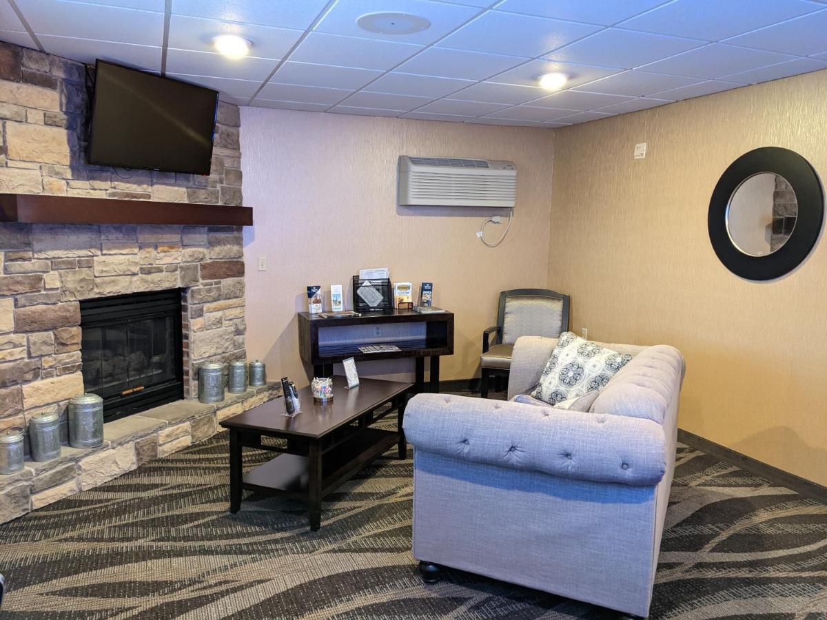 Cobblestone Inn & Suites - Merrill Dış mekan fotoğraf
