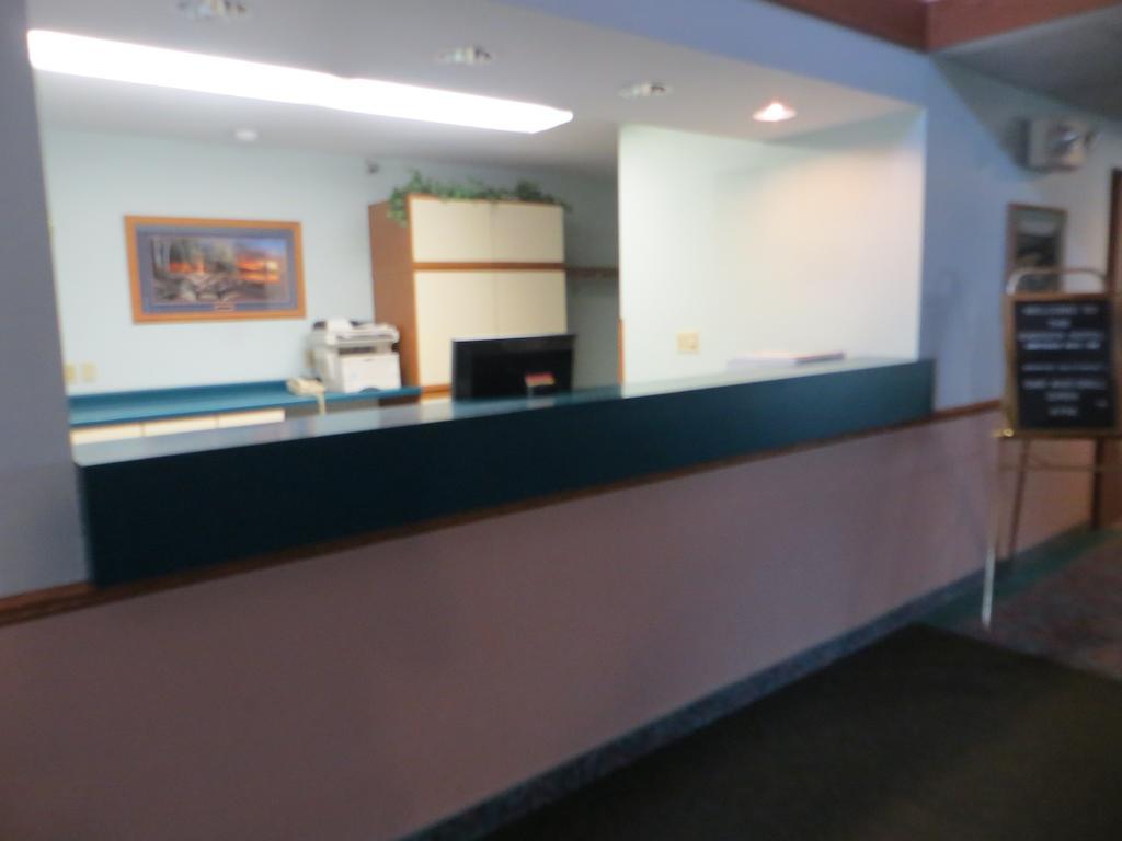 Cobblestone Inn & Suites - Merrill Dış mekan fotoğraf