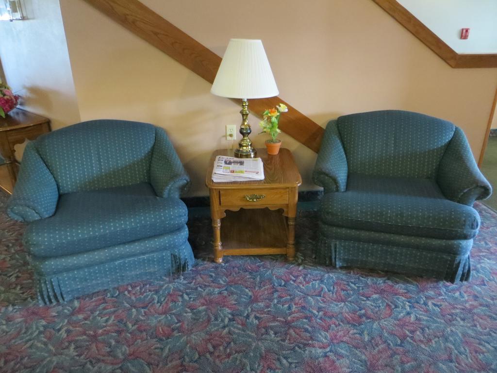 Cobblestone Inn & Suites - Merrill Dış mekan fotoğraf
