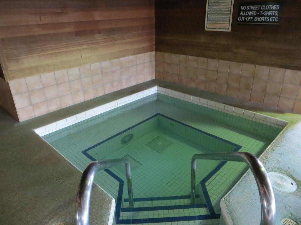 Cobblestone Inn & Suites - Merrill Dış mekan fotoğraf