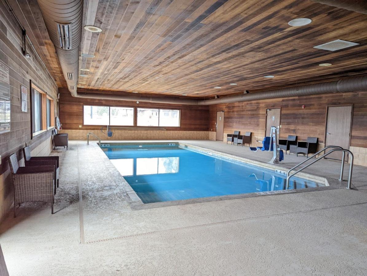 Cobblestone Inn & Suites - Merrill Dış mekan fotoğraf