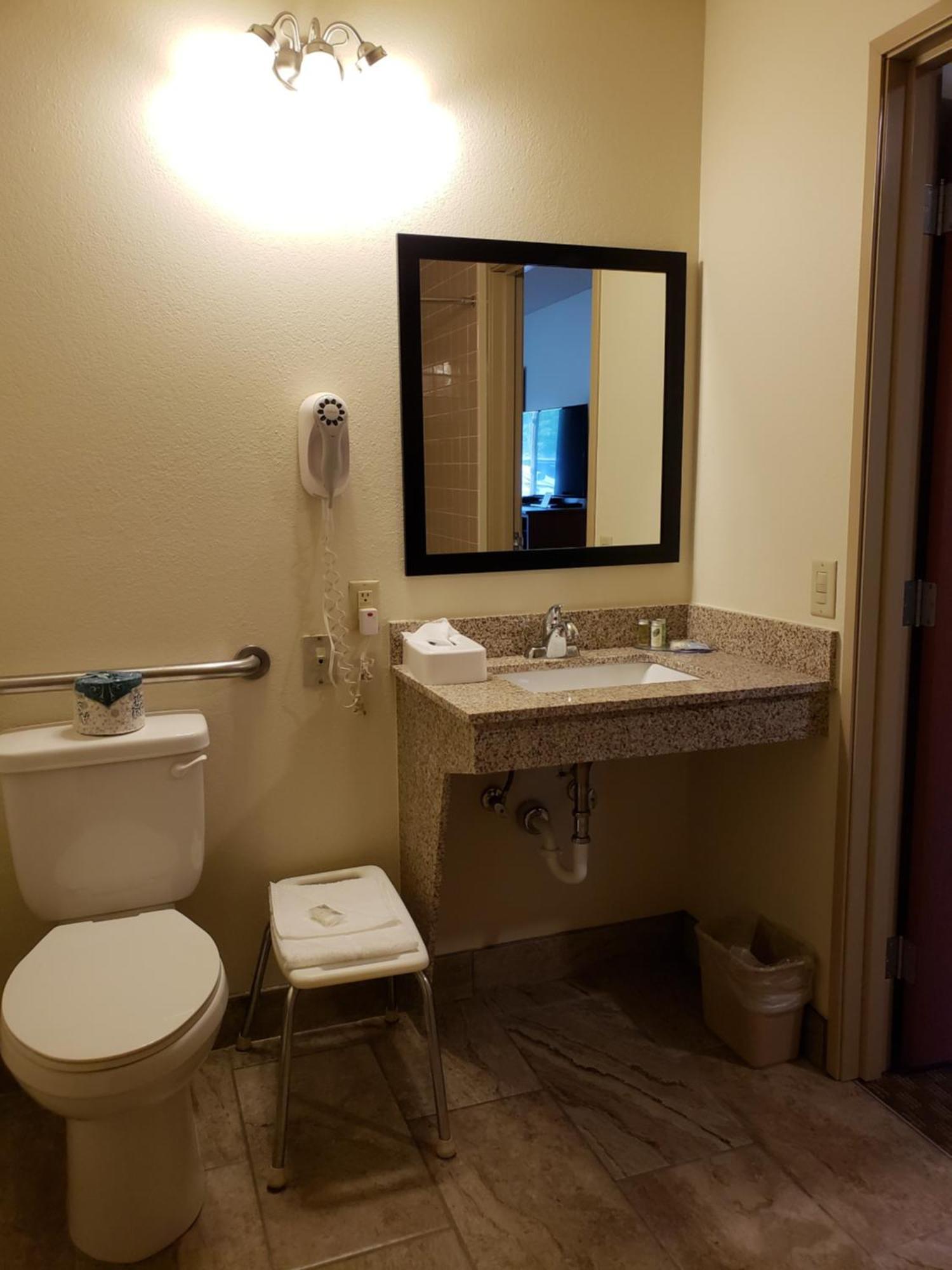 Cobblestone Inn & Suites - Merrill Dış mekan fotoğraf
