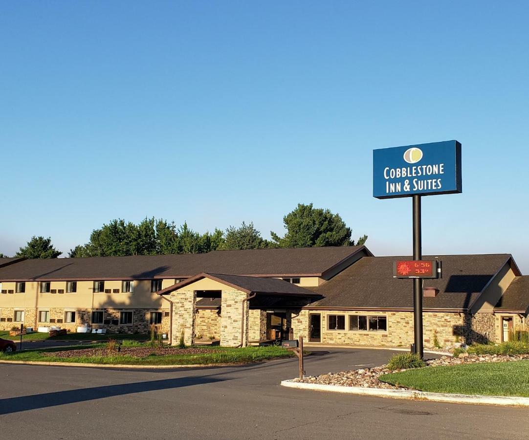 Cobblestone Inn & Suites - Merrill Dış mekan fotoğraf